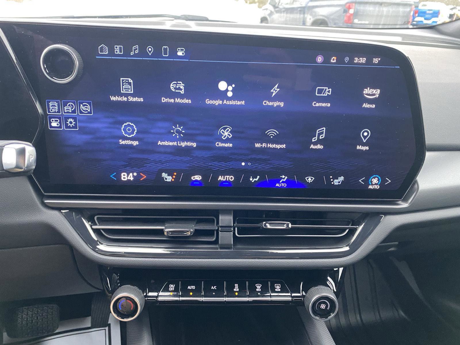 Used 2024 Chevrolet Equinox EV RS image 24