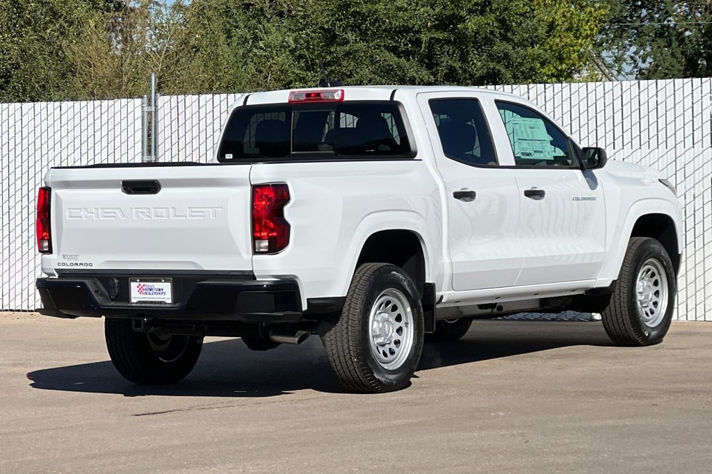 New 2024 Chevrolet Colorado W/T w/ Advanced Trailering Package image 4