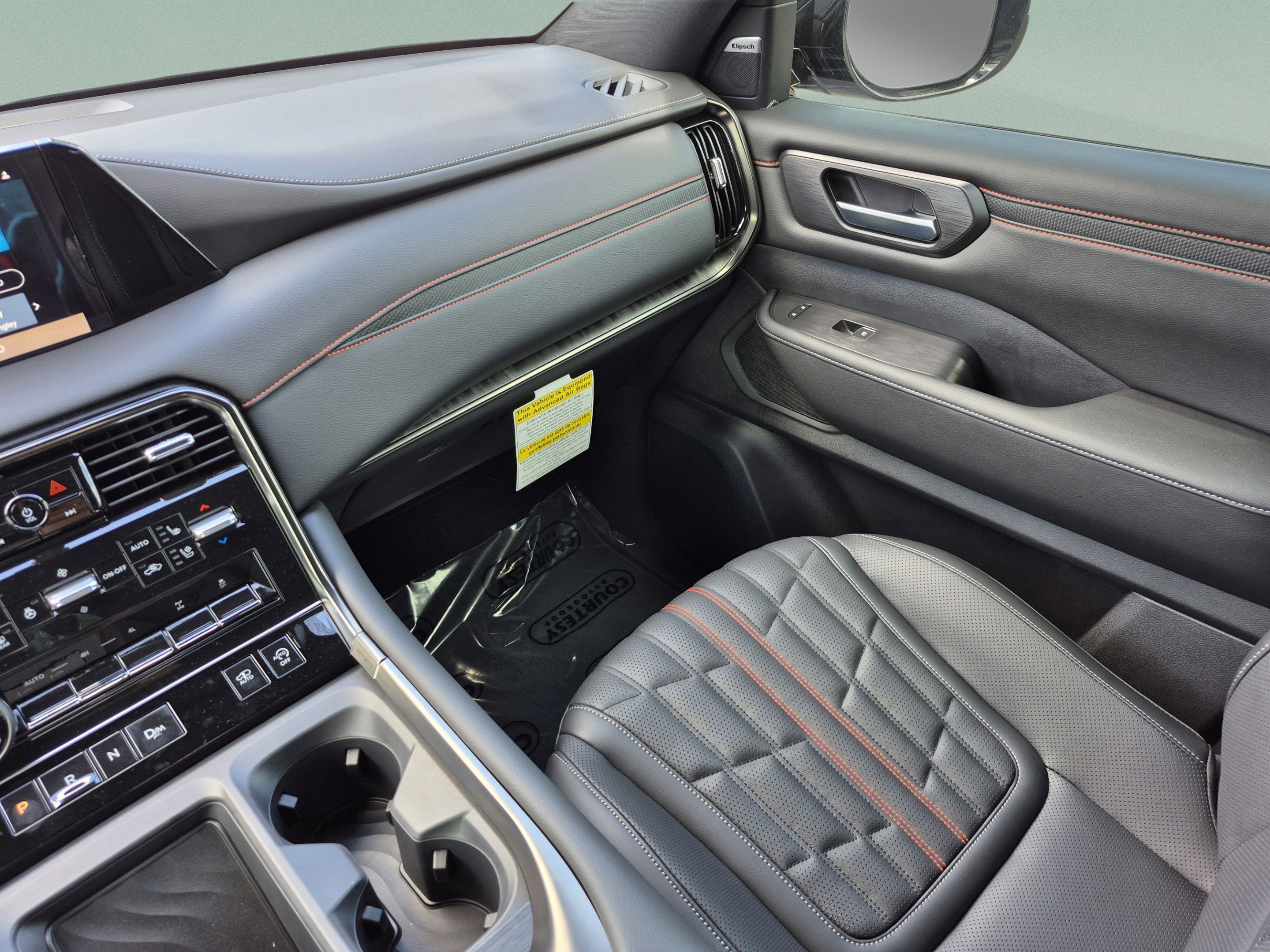 New 2026 Nissan Armada PRO-4X AWD/4WD image 15