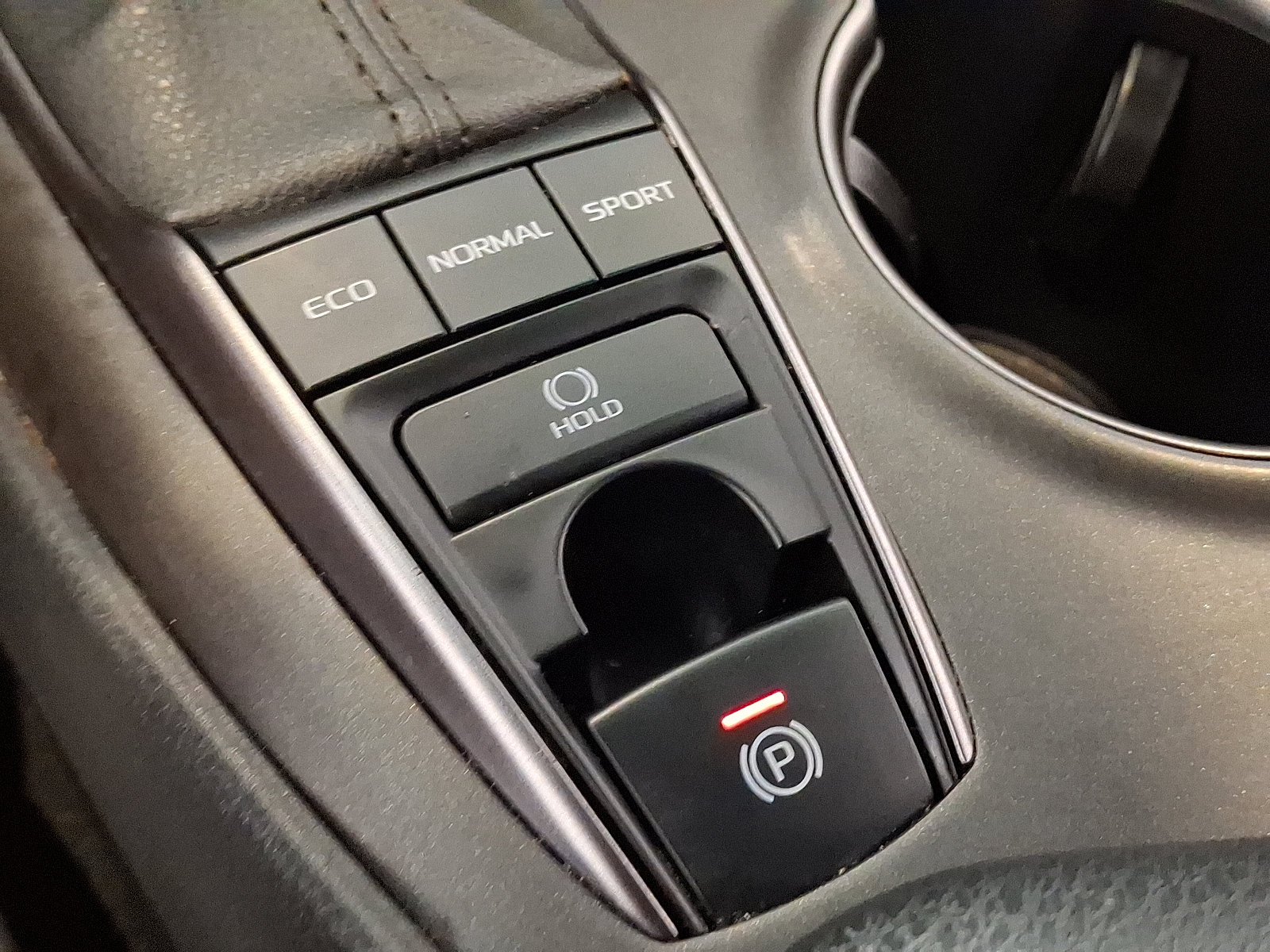 Certified 2024 Toyota Camry SE w/ Cold Weather Package AWD/4WD image 25
