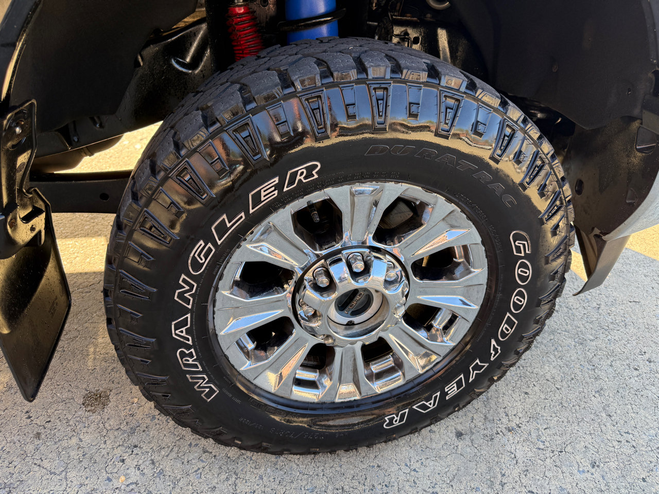 Used 2017 Ford F250 Lariat w/ Lariat Ultimate Package image 11