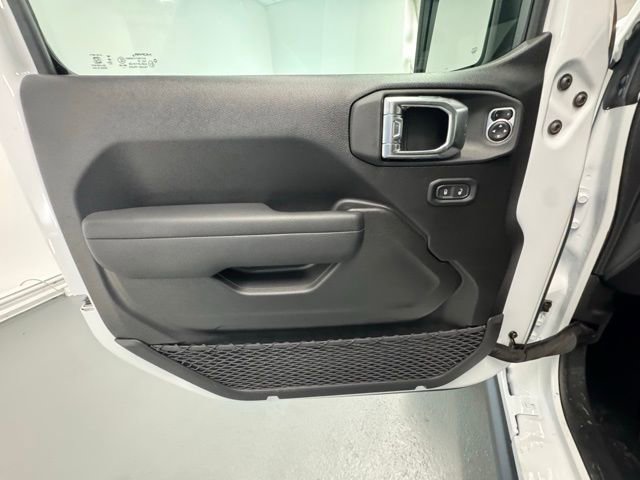 New 2026 Jeep Wrangler Unlimited Rubicon image 11