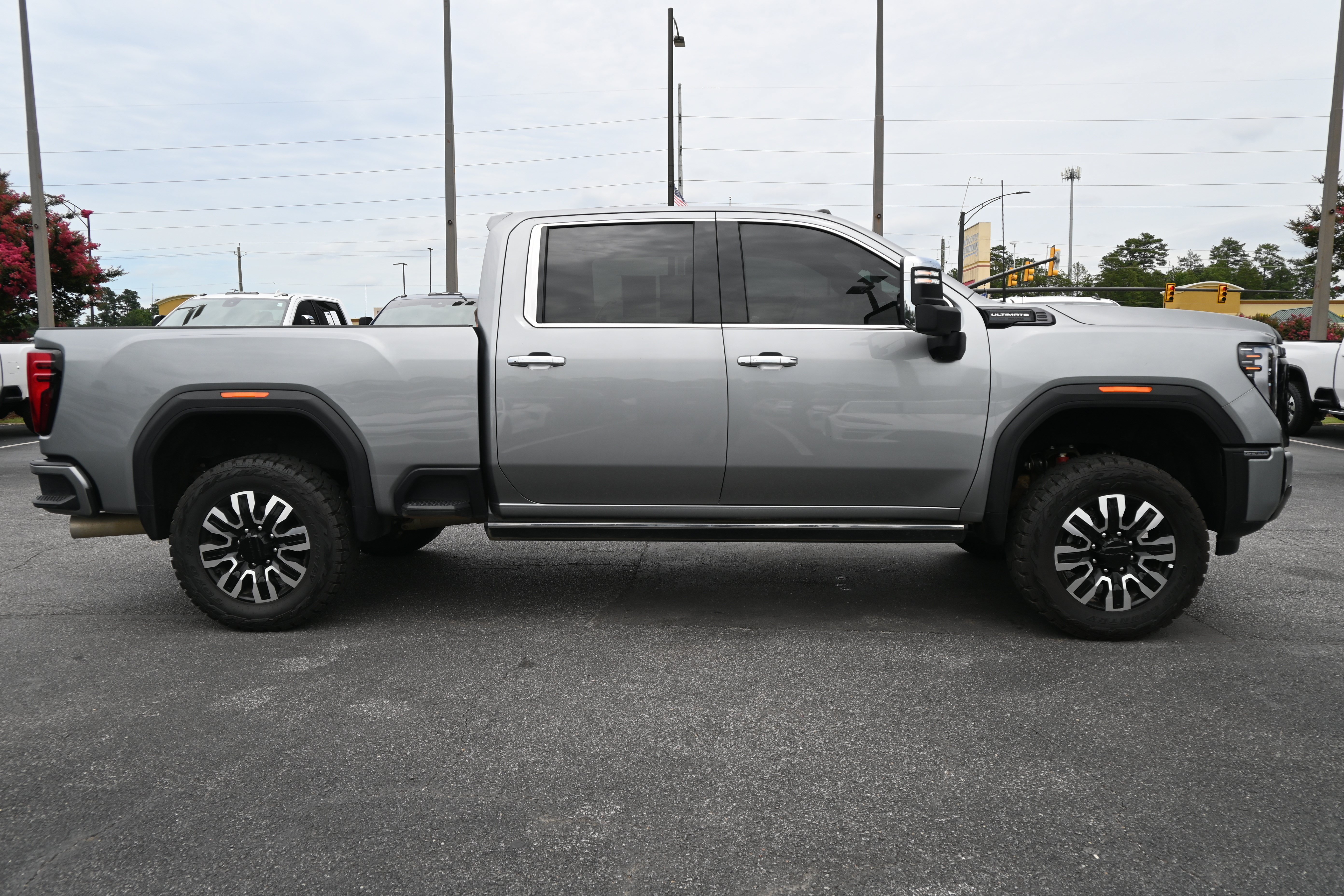 Used 2025 GMC Sierra 2500 Denali Ultimate w/ Max Trailering Package AWD/4WD image 20