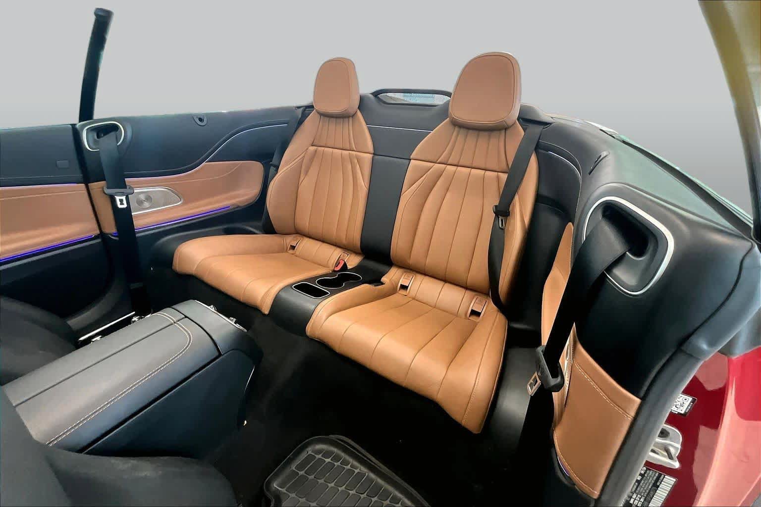 Used 2025 Mercedes-Benz CLE 450 4MATIC Cabriolet image 16