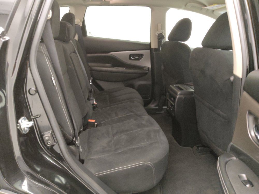 Used 2022 Nissan Murano S image 19