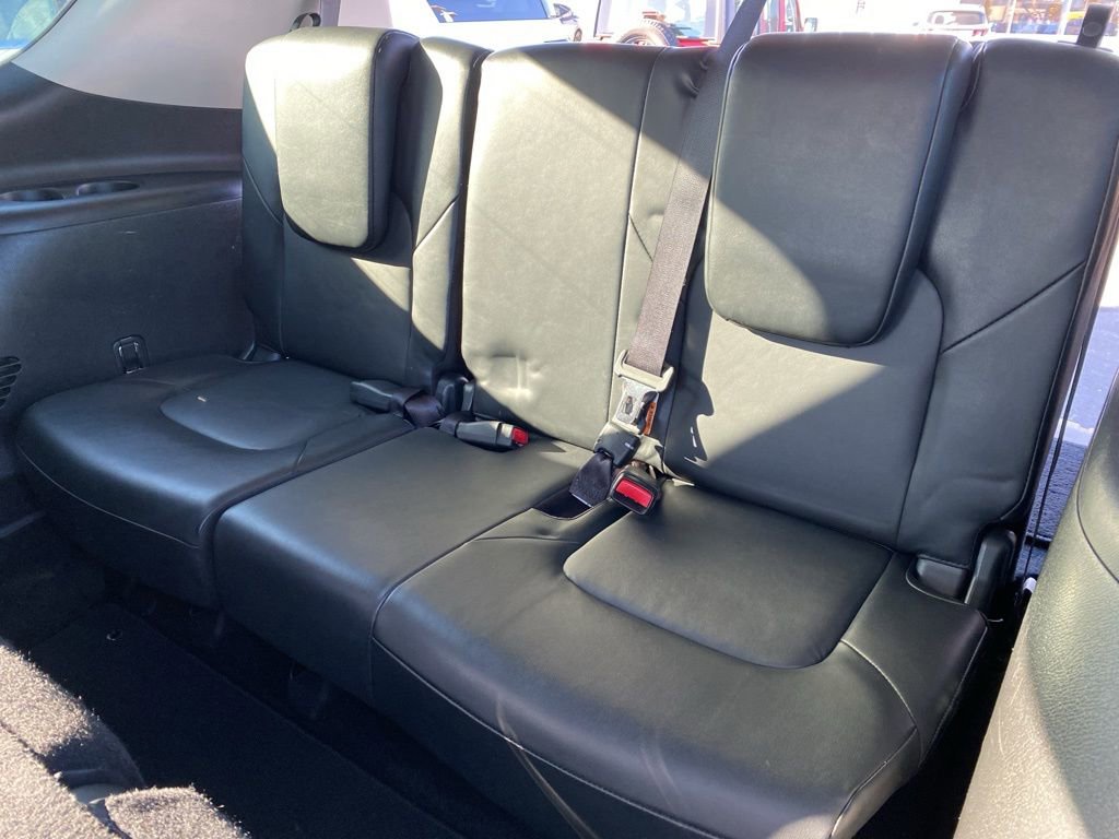 Used 2023 Nissan Armada SV image 33
