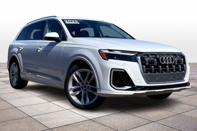 Certified 2025 Audi Q7 3.0T Premium Plus image 2