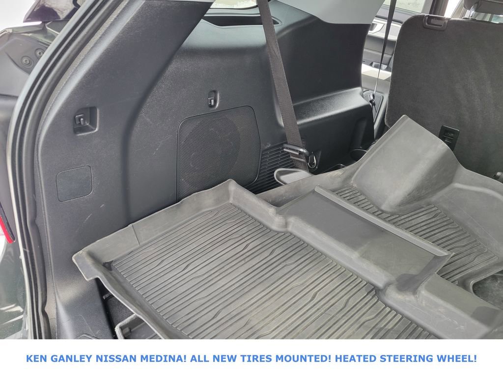 Used 2022 Ford Explorer Limited w/ Equipment Group 301A image 46