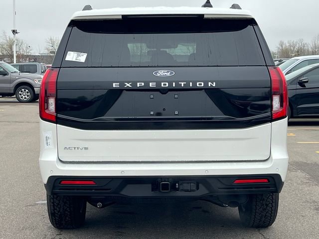 New 2026 Ford Expedition Active image 8
