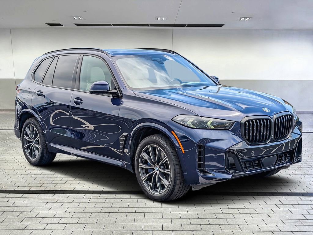 Used 2025 BMW X5 xDrive40i w/ Executive Package image 7
