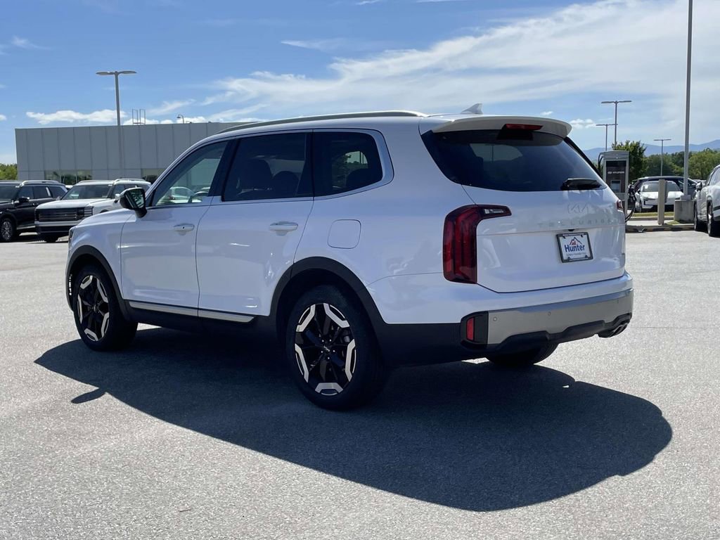 Used 2025 Kia Telluride S AWD/4WD image 24