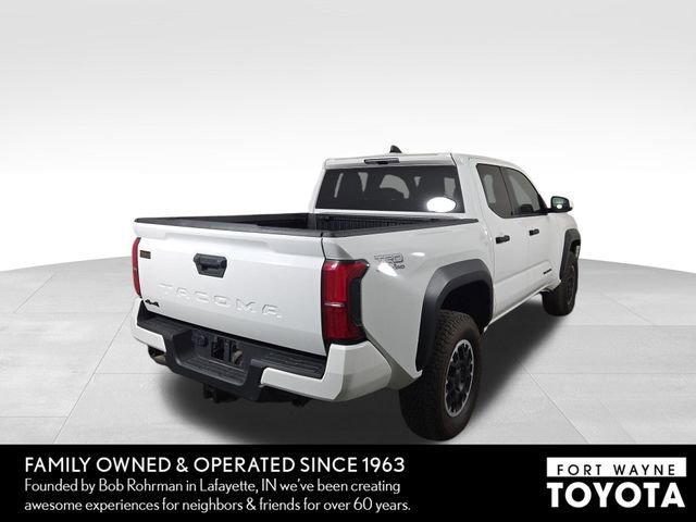 Used 2024 Toyota Tacoma TRD Off-Road AWD/4WD image 7