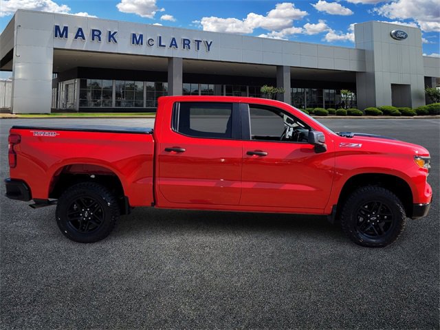 Used 2023 Chevrolet Silverado 1500 Custom Trail Boss image 2