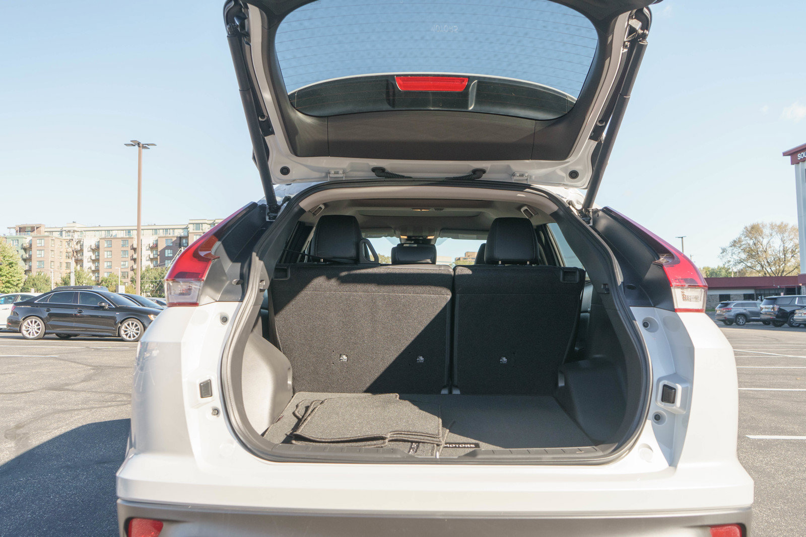 Used 2024 Mitsubishi Eclipse Cross SE AWD/4WD image 9