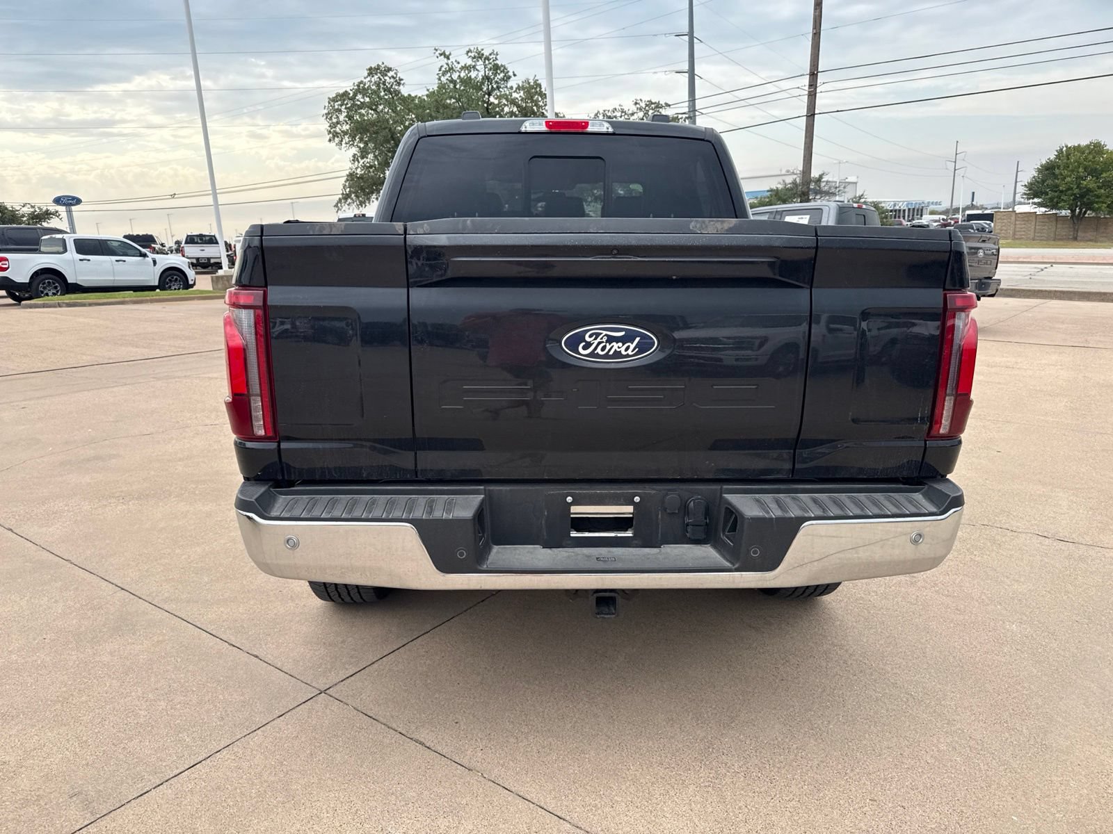 Used 2025 Ford F150 Lariat w/ Equipment Group 501A Mid AWD/4WD image 6