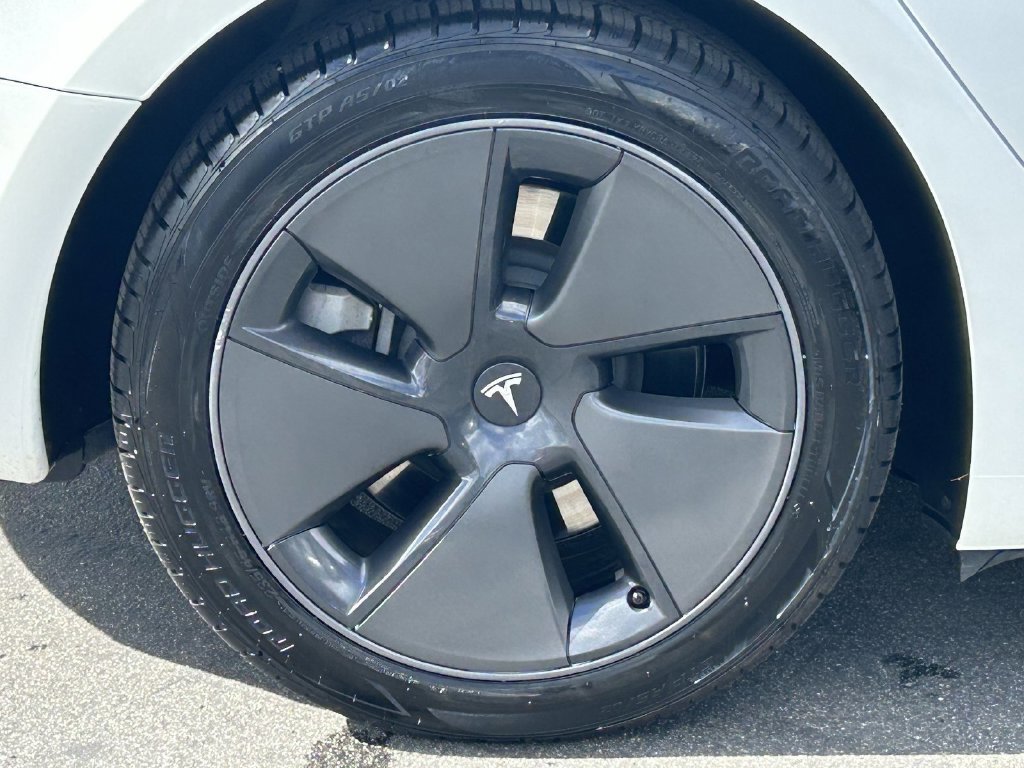 Used 2023 Tesla Model 3 Standard Range RWD image 7