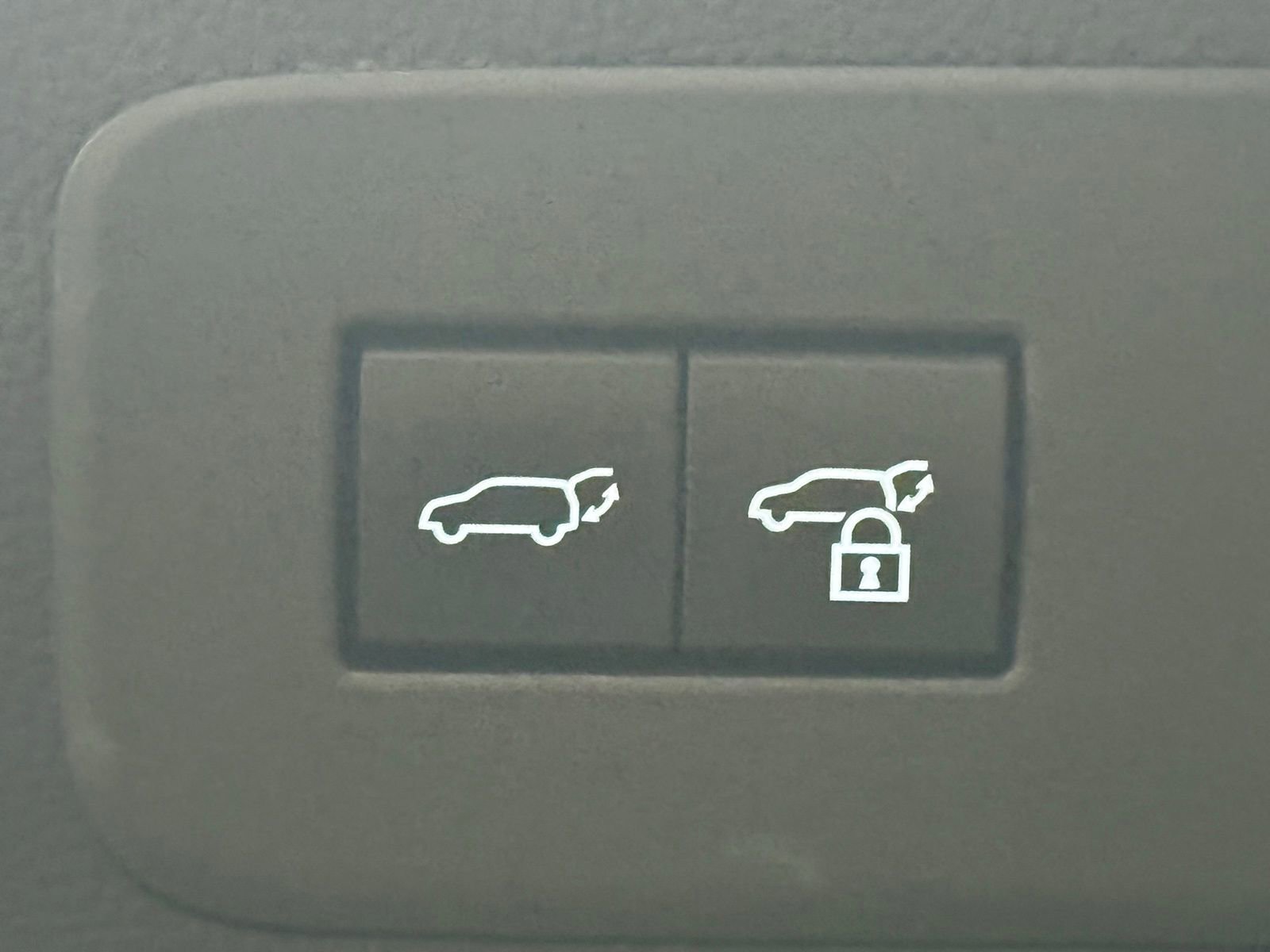 Used 2024 Lexus GX 550 w/ Accessory Package (2T) image 15