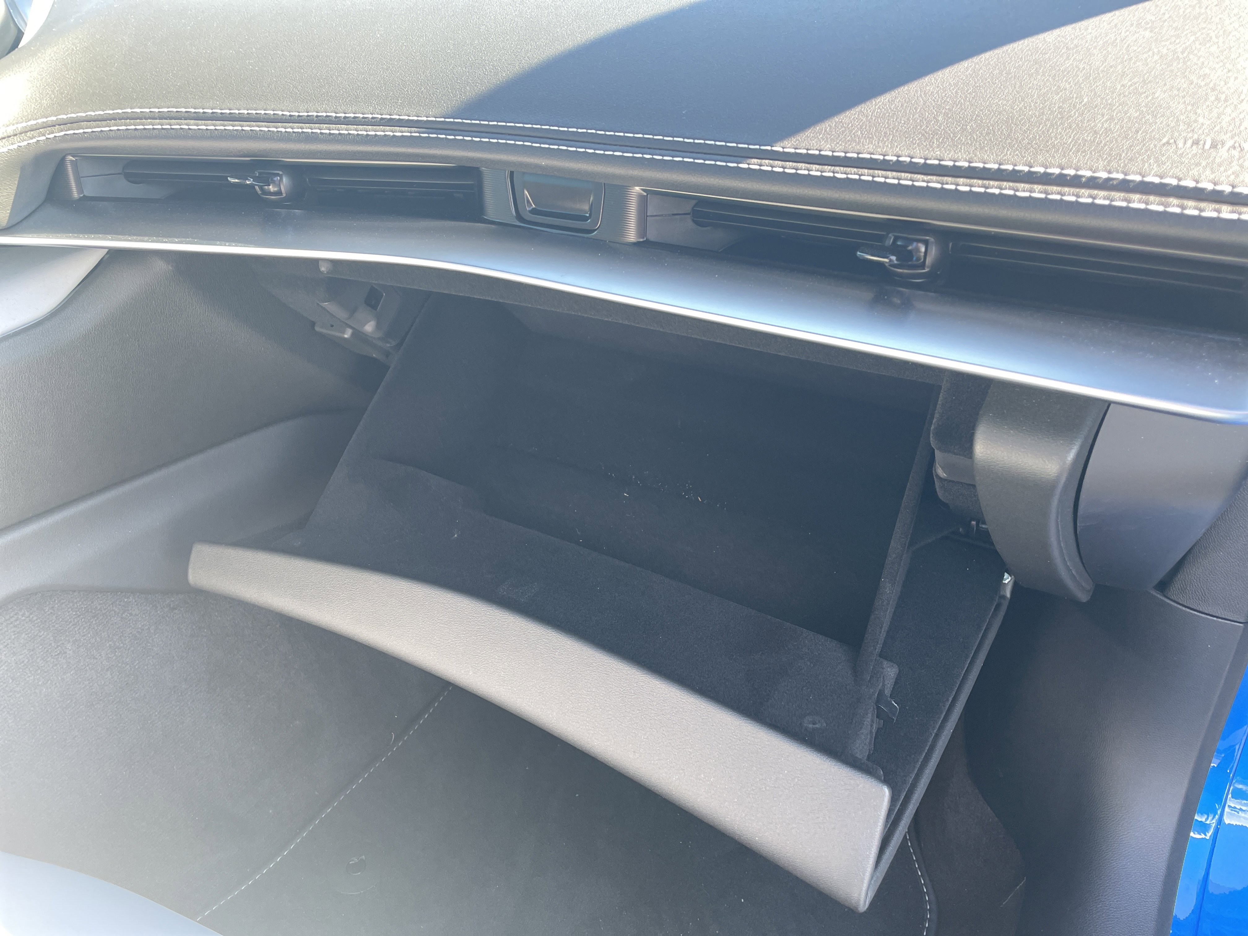 Used 2026 Chevrolet Corvette Stingray Preferred Cpe w/ Z51 Performance Package image 36