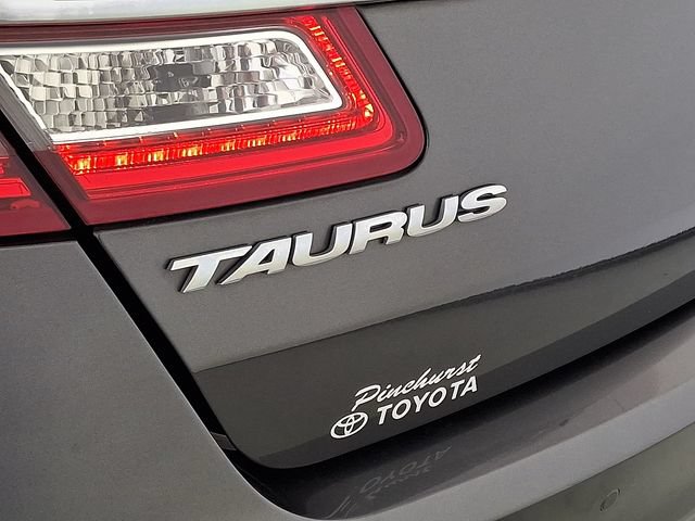 Used 2016 Ford Taurus Limited w/ Equipment Group 301A FWD image 37