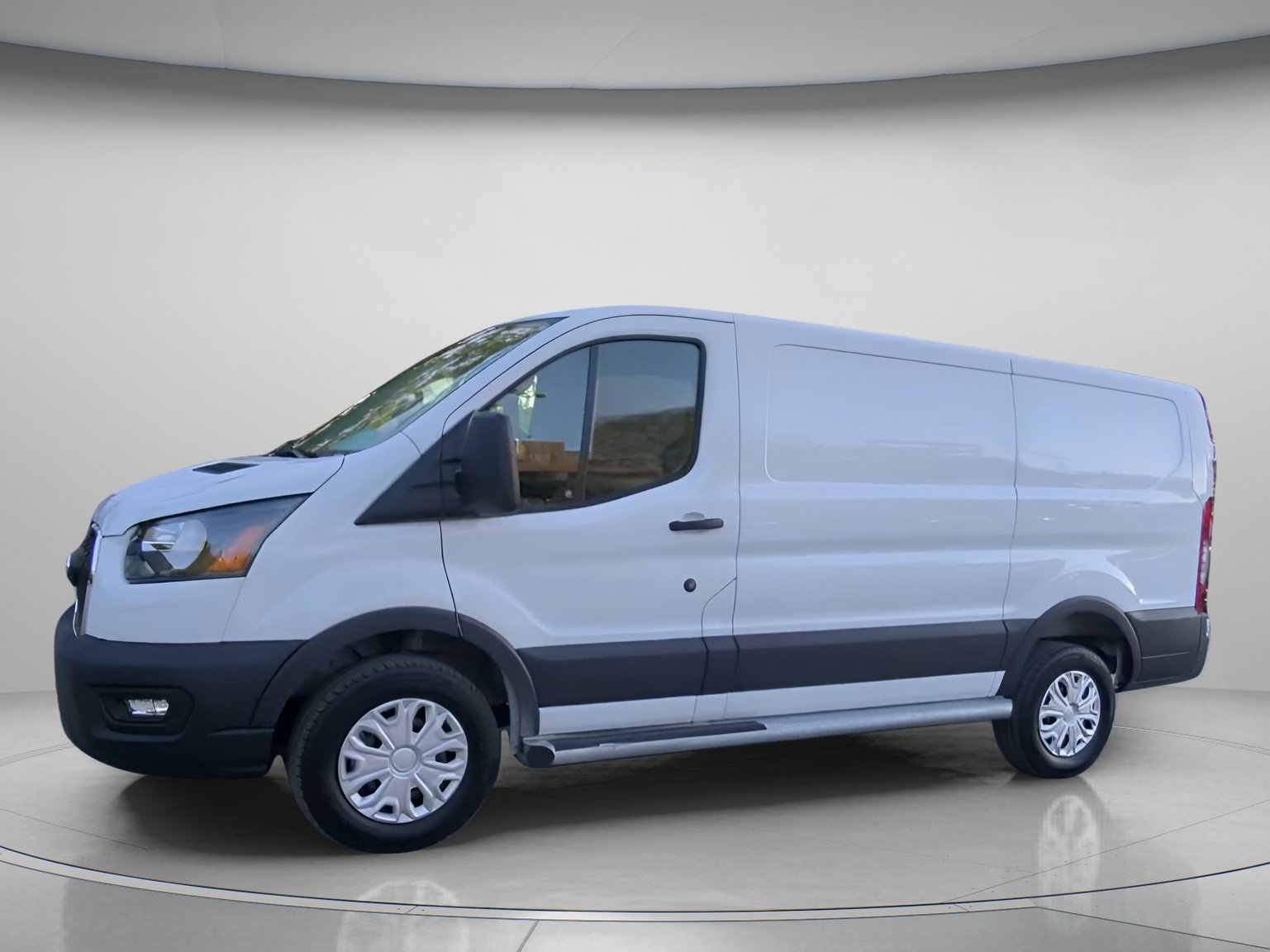 Certified 2025 Ford Transit 250 Low Roof w/ Exterior Upgrade Package RWD image 14