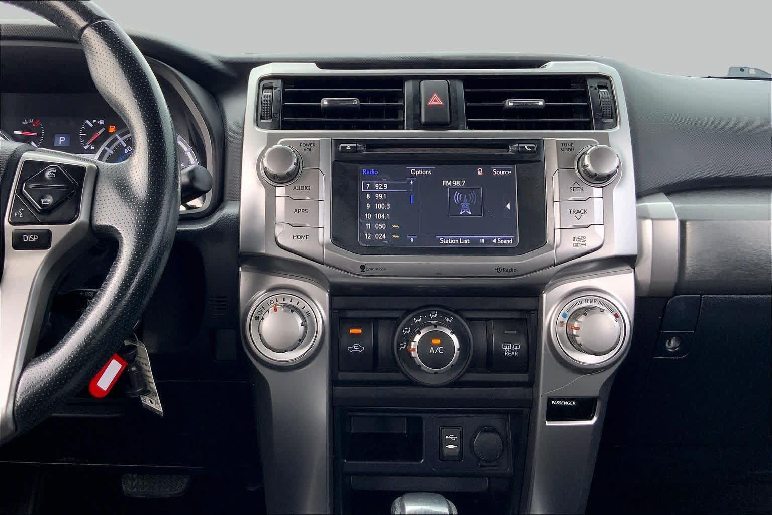 Used 2015 Toyota 4Runner SR5 Premium RWD image 7
