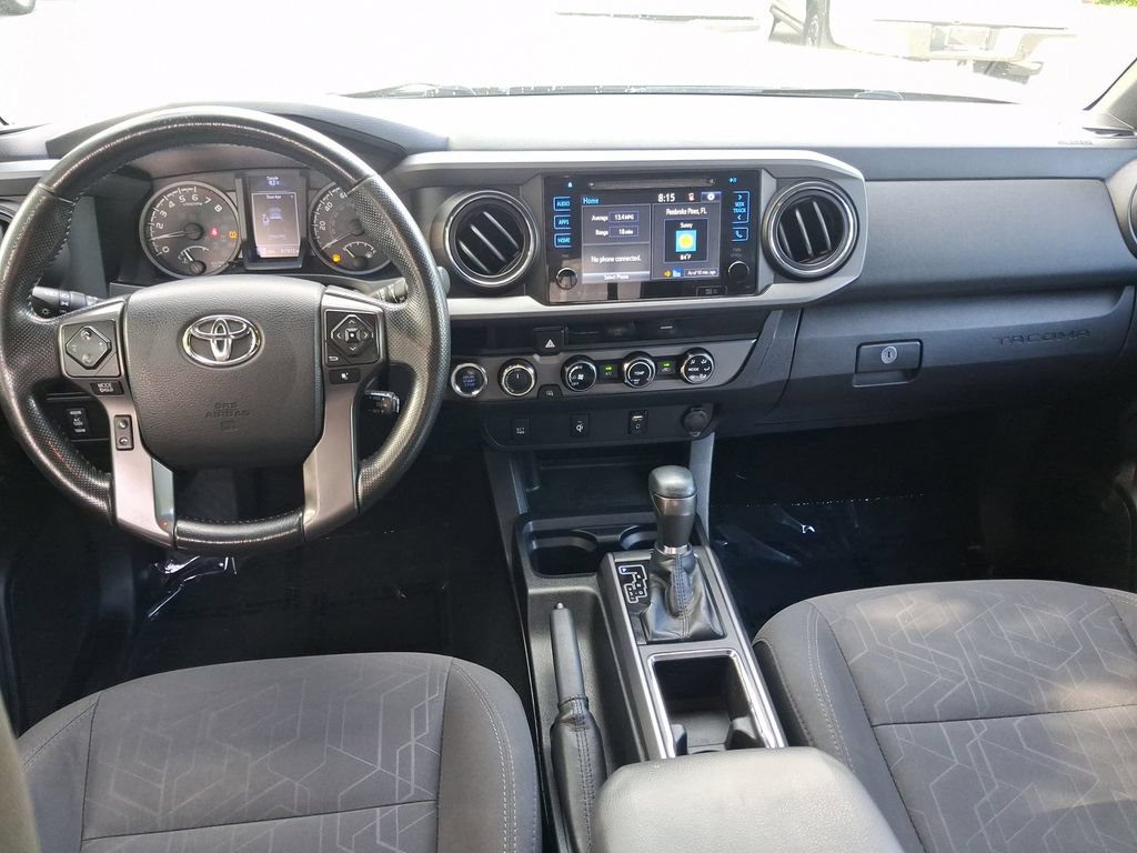 Used 2016 Toyota Tacoma TRD Sport w/ Towing Package AWD/4WD image 9