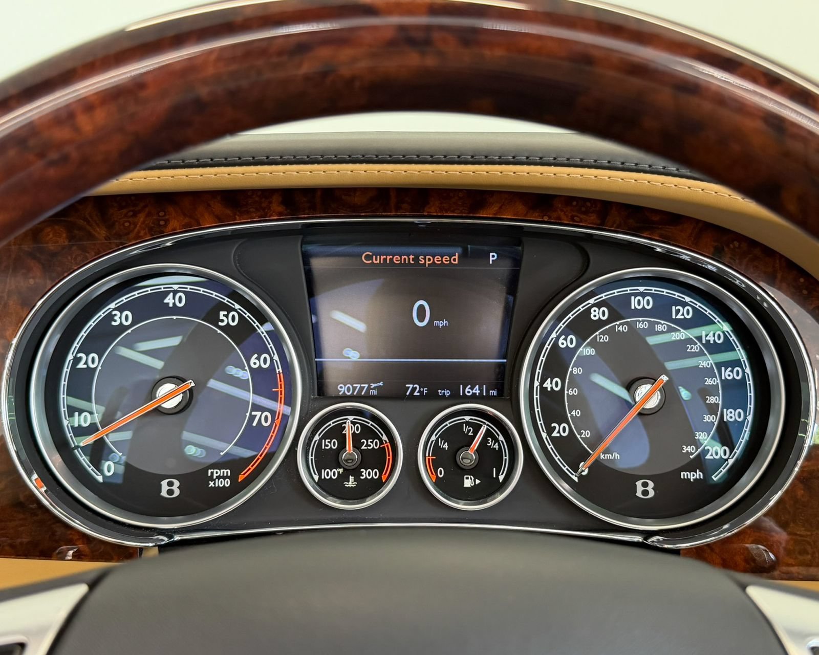 Used 2014 Bentley Continental GT AWD/4WD image 21