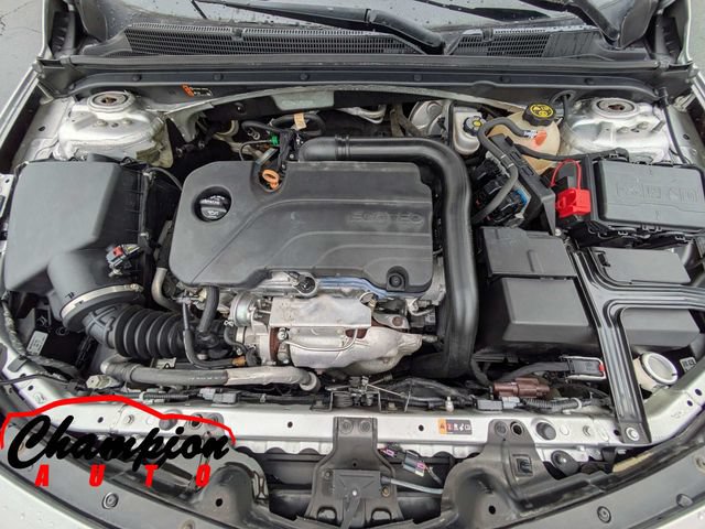 Used 2018 Chevrolet Malibu LS FWD image 14