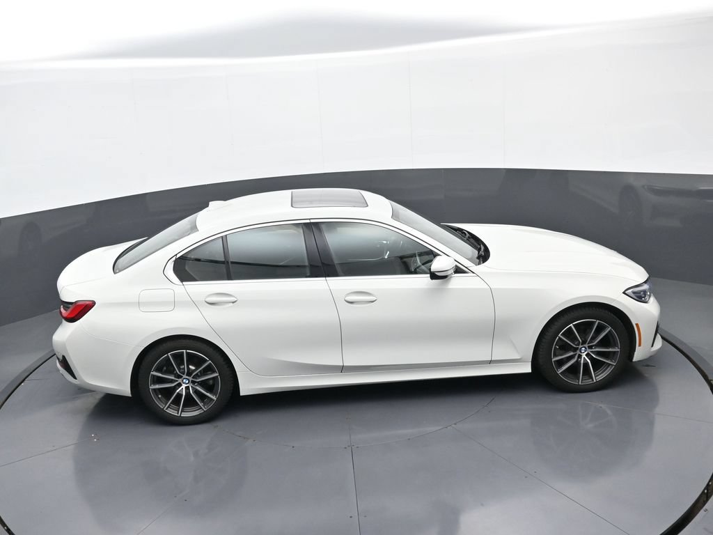 Used 2021 BMW 330i xDrive Sedan w/ Driving Assistance Package AWD/4WD image 36
