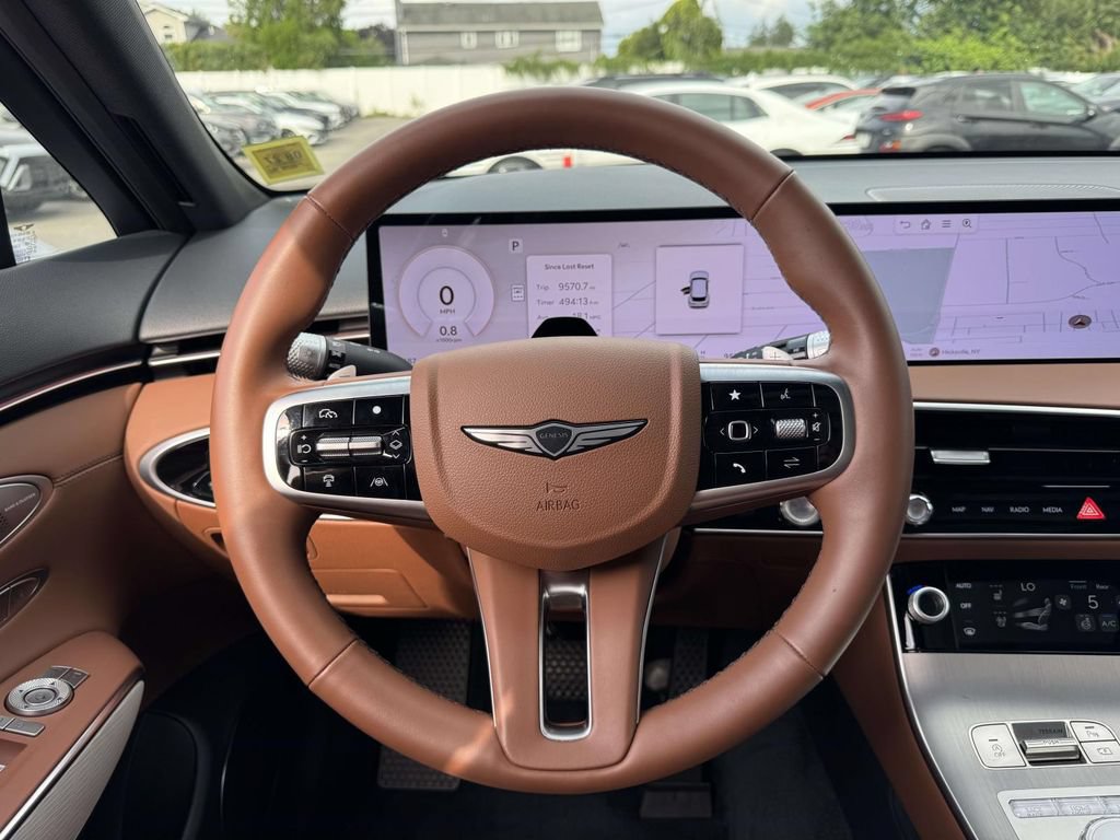 Certified 2026 Genesis GV70 2.5T Advanced AWD/4WD image 15