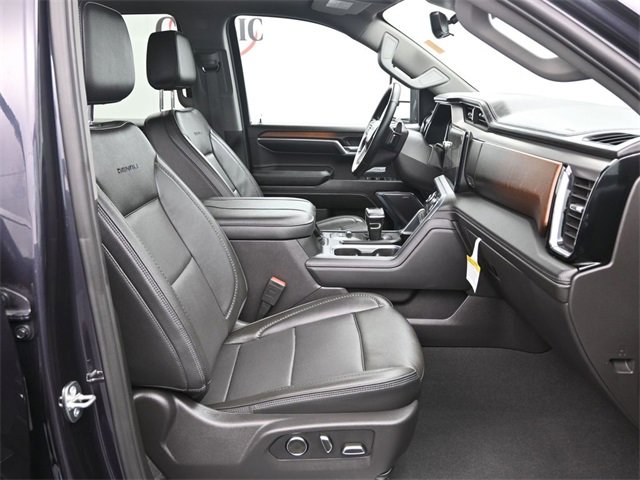 Certified 2024 GMC Sierra 1500 Denali w/ Denali Reserve Package image 9