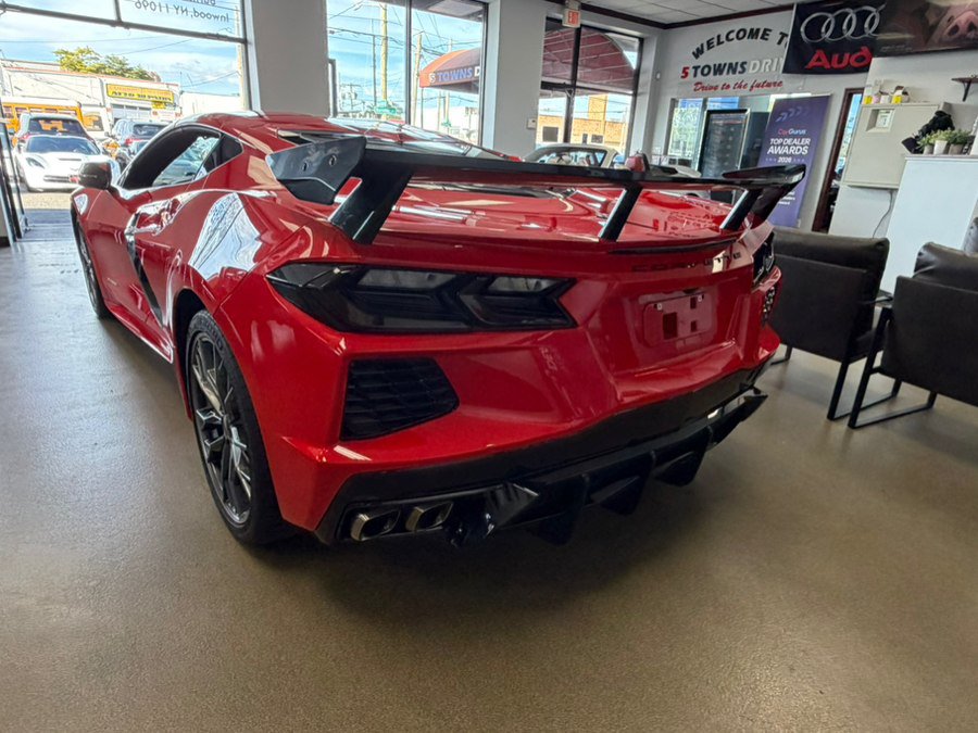 Used 2024 Chevrolet Corvette Stingray Coupe RWD image 21