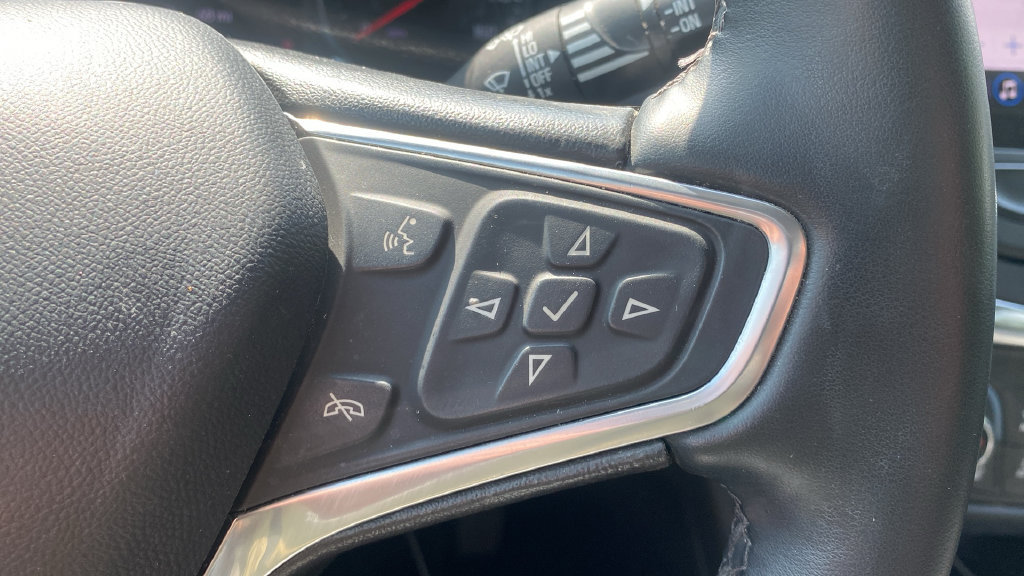 Used 2023 Chevrolet Equinox LT FWD image 23