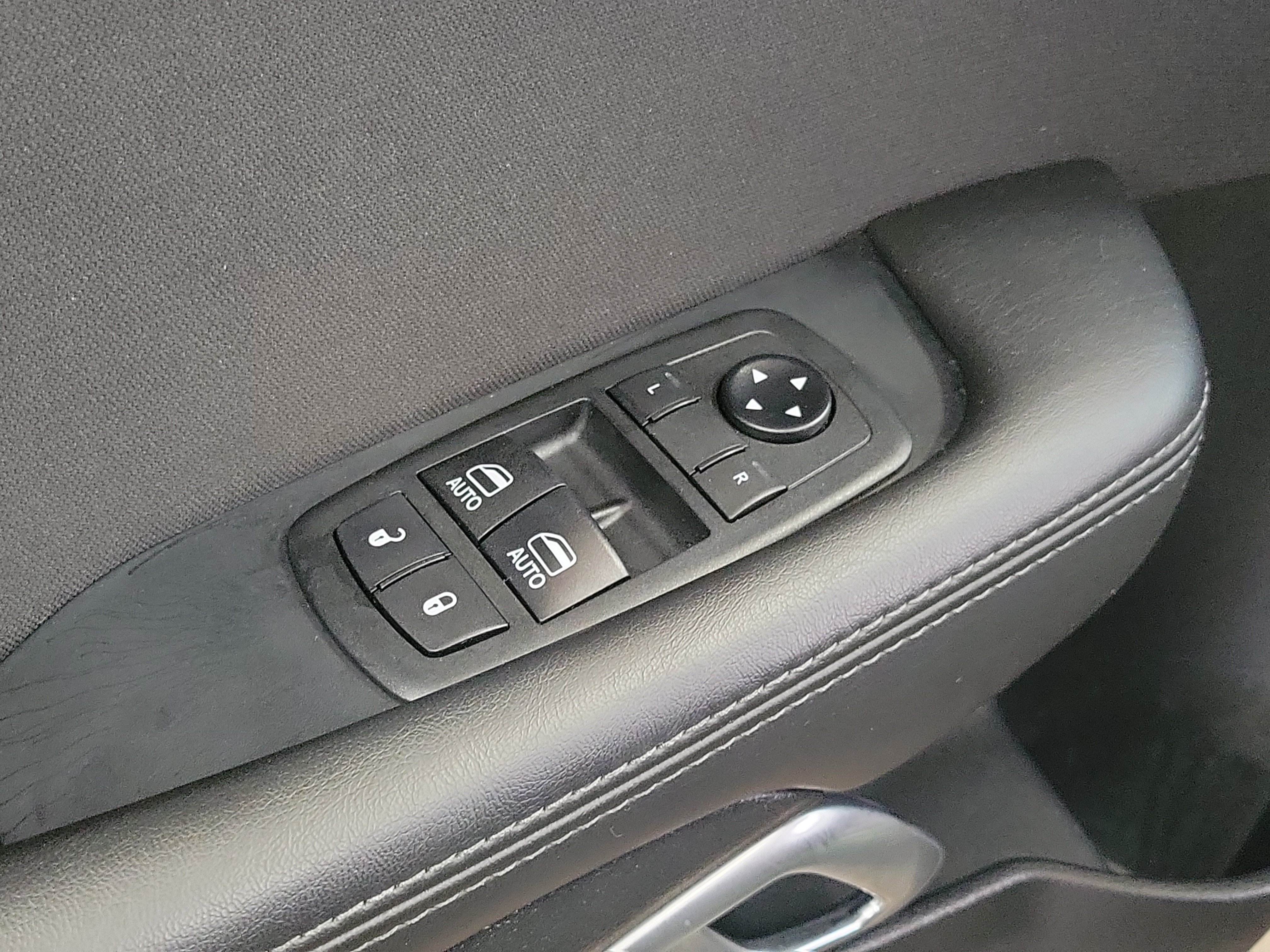 Used 2019 Dodge Challenger R/T Scat Pack RWD image 14