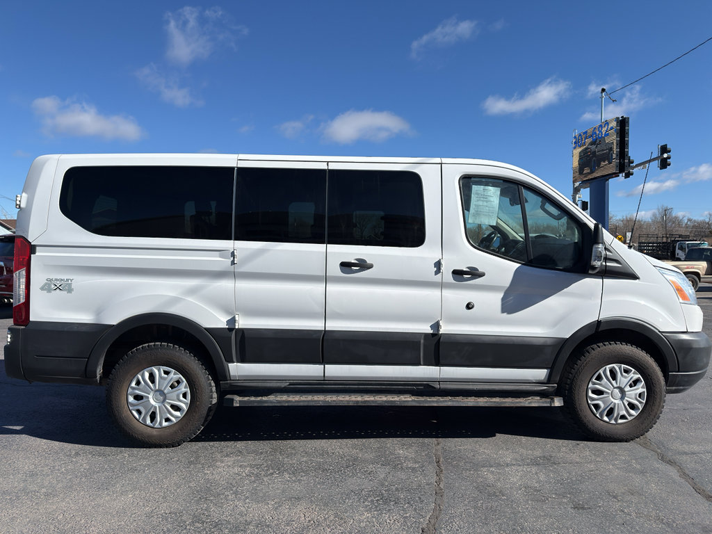 Used 2018 Ford Transit 150 XLT RWD image 5