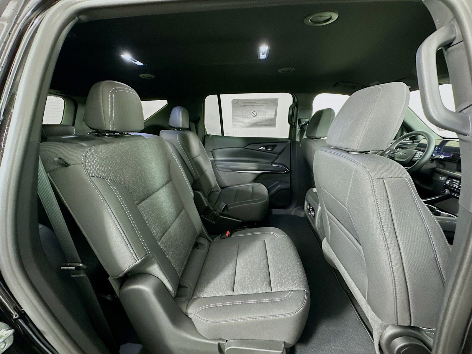 New 2026 Chevrolet Traverse LT image 28
