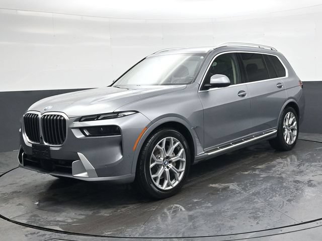 Used 2024 BMW X7 xDrive40i AWD/4WD image 9