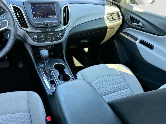 Used 2022 Chevrolet Equinox LS image 21