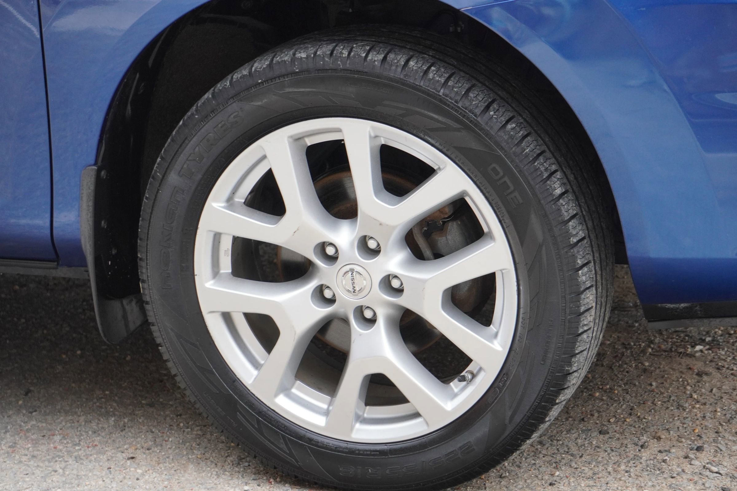 Used 2011 Nissan Rogue SV w/ SL Pkg image 19