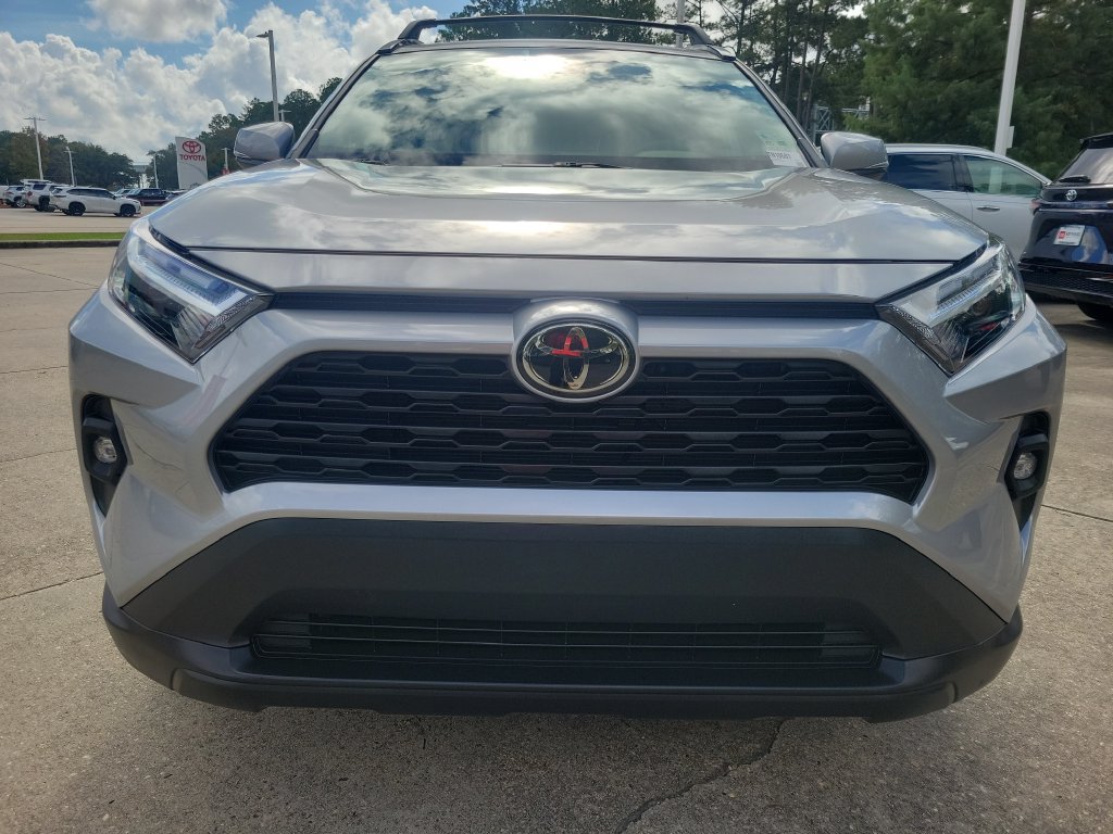 Certified 2025 Toyota RAV4 XLE Premium FWD image 4