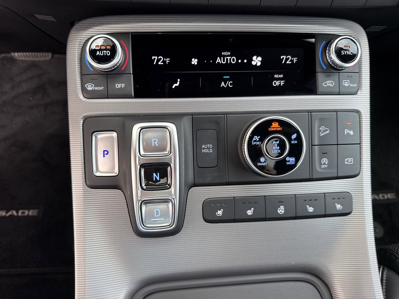 Used 2025 Hyundai Palisade Calligraphy image 29