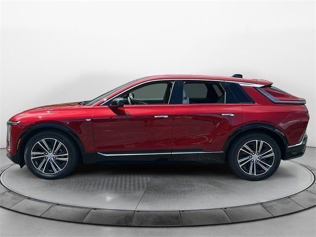 New 2026 Cadillac Lyriq Premium Luxury w/ LPO, Premium Carpet Package image 4