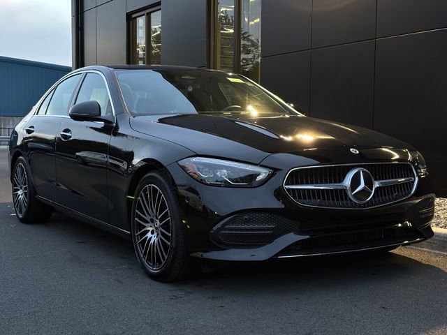 Used 2025 Mercedes-Benz C 300 4MATIC Sedan image 9