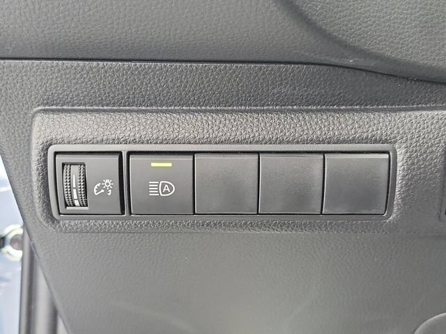 Used 2026 Toyota Corolla XLE FWD image 33
