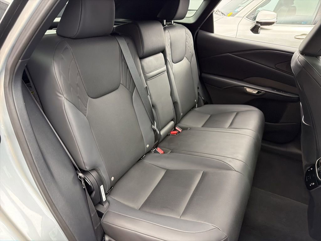 Used 2025 Lexus RX 350 Premium image 23