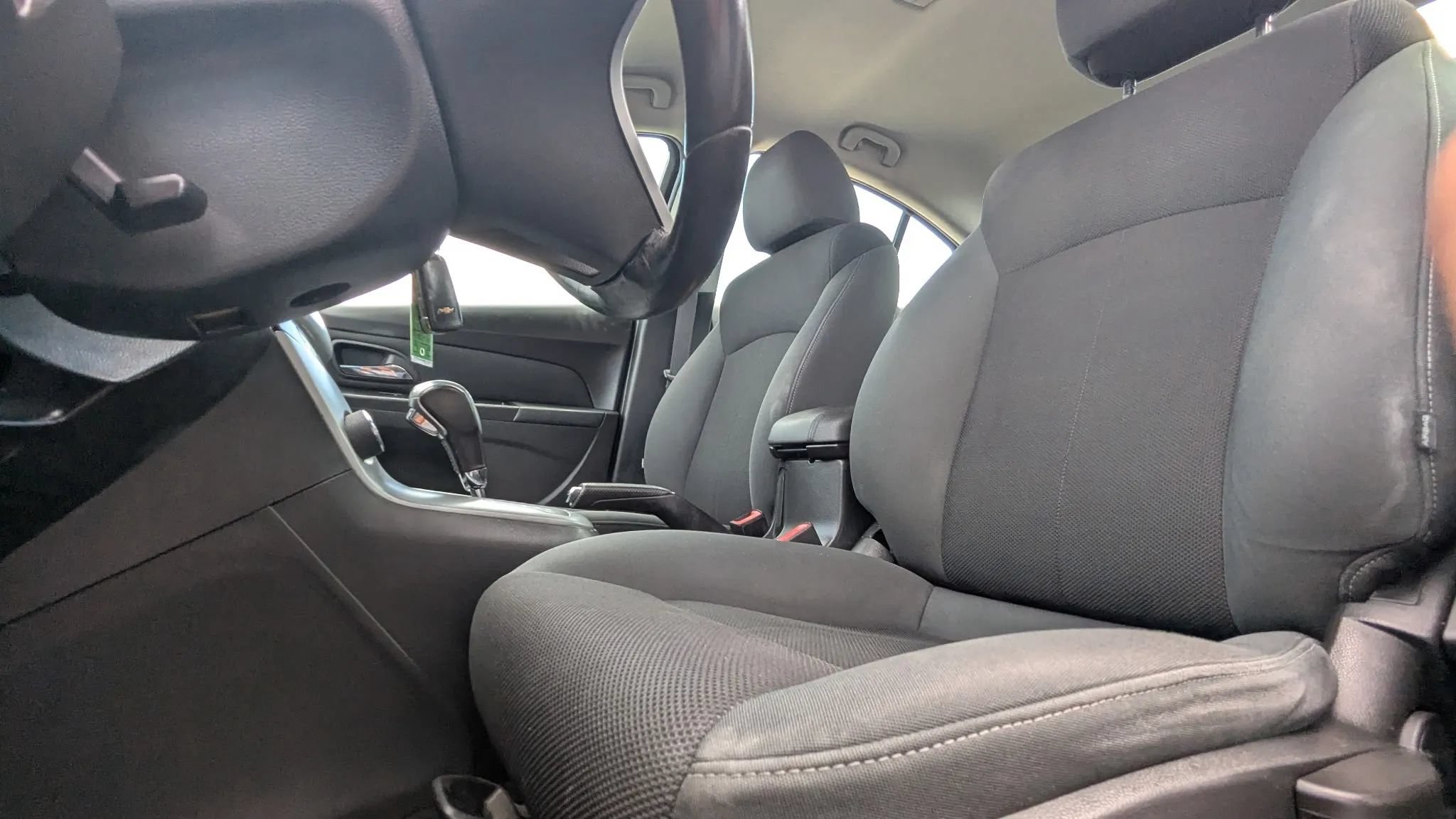 Used 2011 Chevrolet Cruze LT FWD image 9