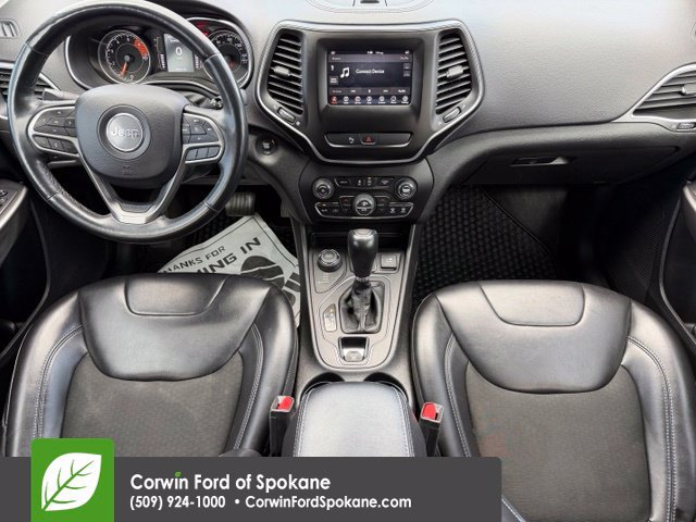 Used 2019 Jeep Cherokee Latitude Plus w/ Comfort/Convenience Group AWD/4WD image 14