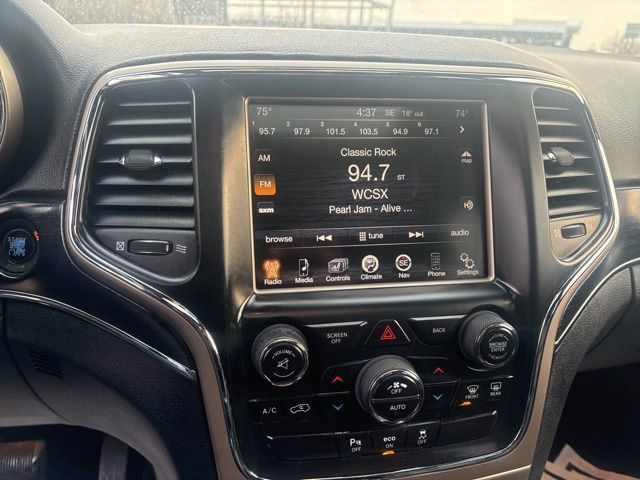 Used 2014 Jeep Grand Cherokee Limited w/ Trailer Tow Group IV image 25