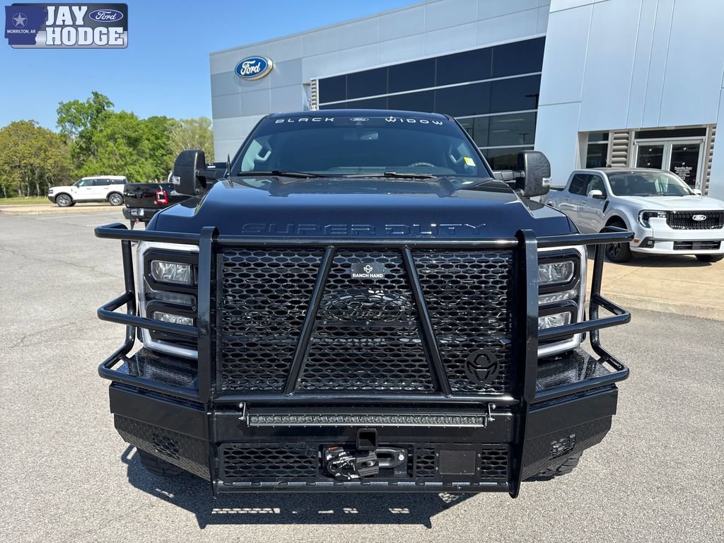 Used 2025 Ford F250 XLT w/ Black Appearance Package image 9