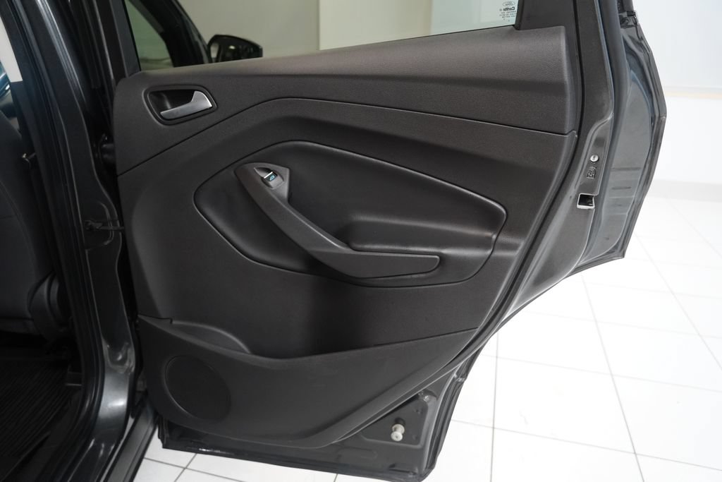Used 2019 Ford Escape SE AWD/4WD image 30